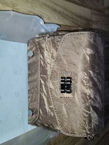 Stylish siling bag velvet shine material used