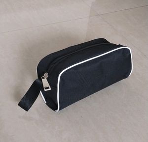 🆕️ Shaving Pouch With White Pipping