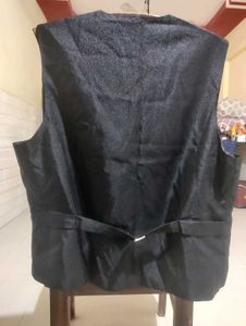 3 piece court with shirt