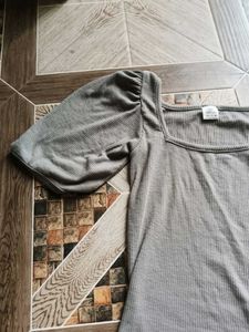 Grey Puff Sleeve Top