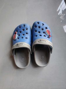 Blue Kids' Clogs