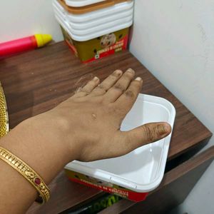 40 Plastic boxes with Lid