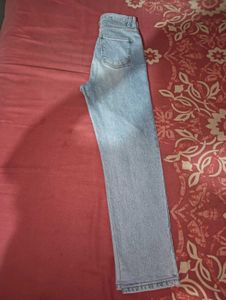 Straight Fit Jeans For Women Best Quality.Not Used