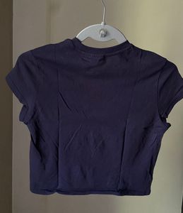 H&amp;M Divided Tshirt