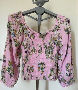 Floral Puff sleeve Top