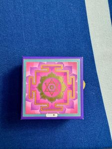 Phool Showpiece Laxmi Charan Mandir