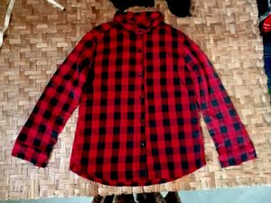 Red & Black Plaid Flannel Shirt.Unused.
