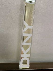 DKNY Women Energizing Eau de Parfum (100ml)