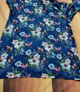 Fame Forever Girl Blue Floral Printed Top