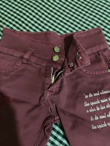 Stylish Capri Jeans