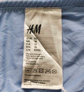 H&amp;M : Halter Neck Top