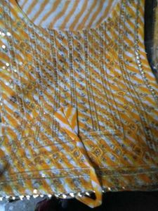 Yellow  Kurties