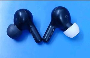 Wireless Earbuds with Charging Case