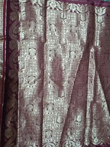 Green &amp; Maroon Zari Checks Saree