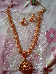 Ruby Emarald Long Chain With Lakshmi Jumkas Earrings