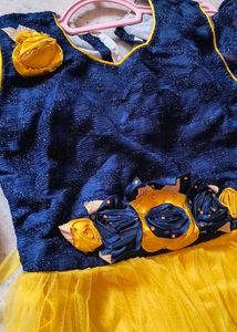 Yellow 💛 Net Frock