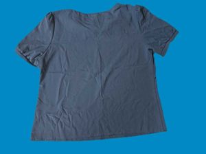 Brand New Without Tag Sale Of Fashionable Top