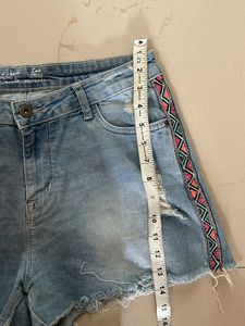 Denim Jeans And Casuals Shorts