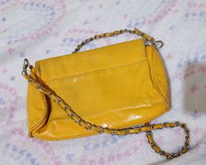 Crocodile Skin Texture Yellow Sling Bag 🟡💛🛍️