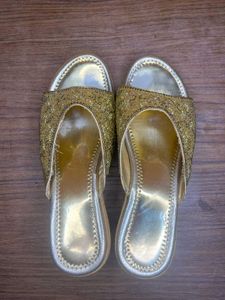 Elegant Golden Sandals