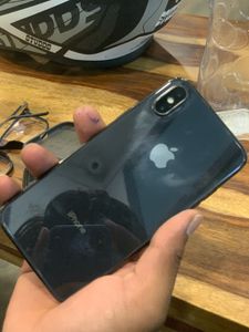 iPhone X