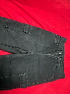 Black Cargo Jeans