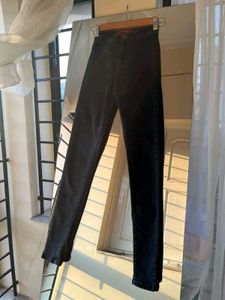 Dark Wash Skinny Jeans