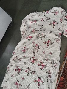 Quality Avaaaa Kurti