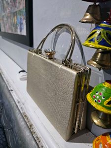 Ethnic Handbag For Wedding Season