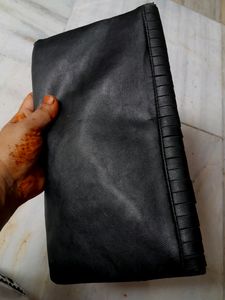 Black Lether Clutche