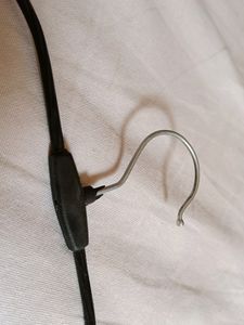 10 hangers black