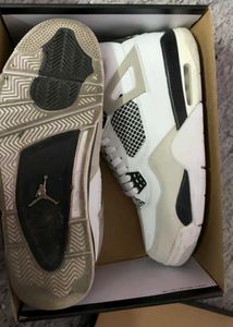 Air Jordan 4 Military