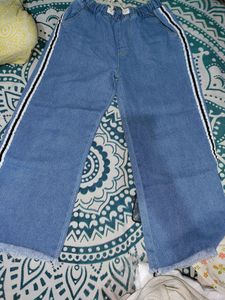 wide leg jeans