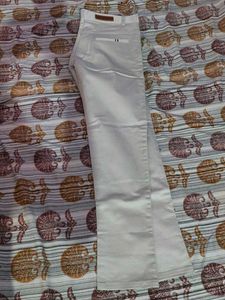 Beige Chinos - Size Medium