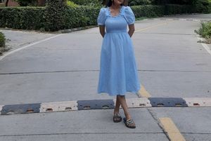 Midi Dress👗💙
