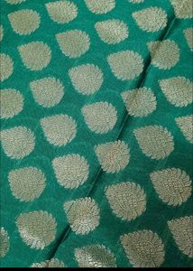 Green 🟢Banarsi Silk Saree