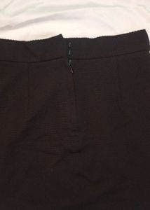 Chic HnM Black Mini Skirt