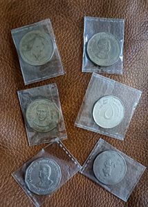 2 Ruppee Smarak Coins