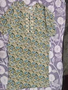 Women Cream Floral Print Cotton Kurti