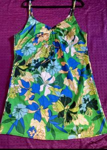 Green &amp; Blue Flower Print Very Pretty Dress