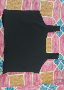 Women&#39;s Black Crop Top