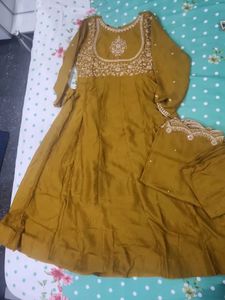 Elegant Kurta Set With Vichitra Fabric