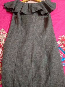 Grey 🩶 Colour Beautiful Ruffle Dress