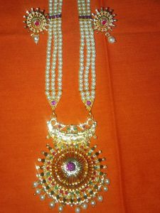 Long Moti Haar