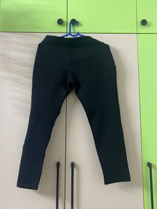 Black Stretchable jeggings