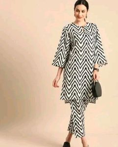 Chic Printed Kurta Set