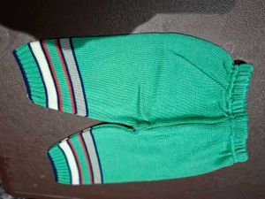 Cute Kids Green Cardigan and pants set with bib