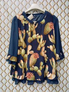 New With Tag Korean Feather Print Frill Top