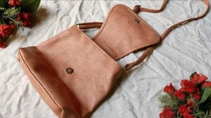 Sling Bag