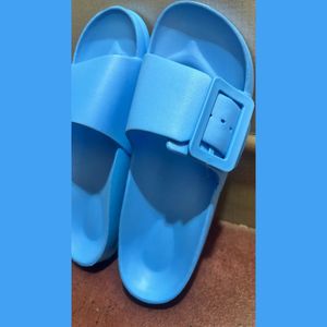 NEW KOOK N KEECH BLUE RUBBER SLIDES